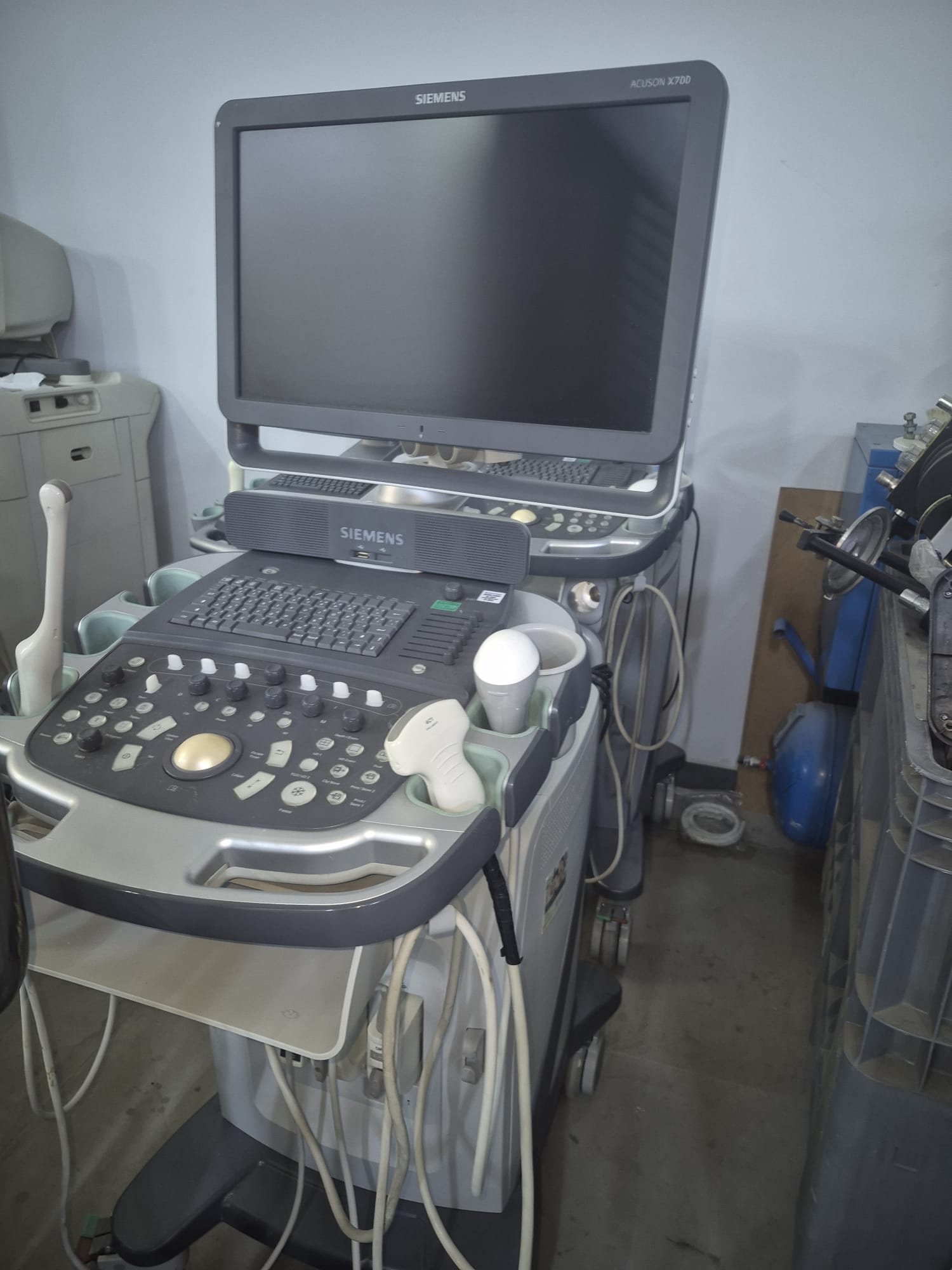 Siemens ACUSON X700 Ultrasound System